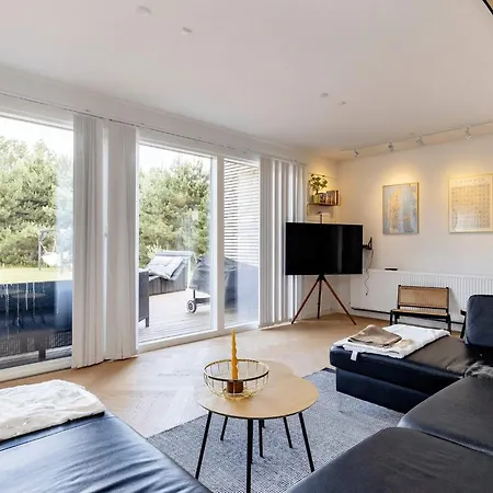 4 Star In Vaeggerlose-by Traum